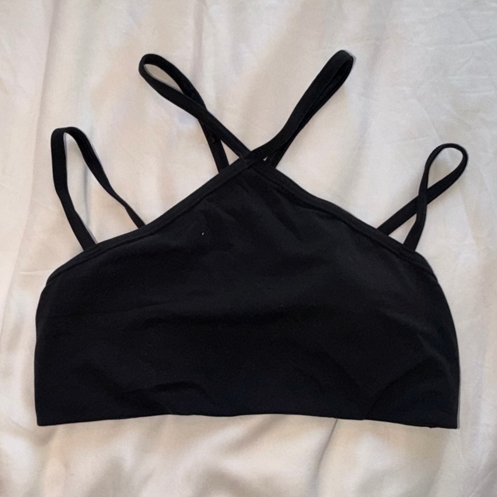 Lululemon Flow Y Strappy Bra Nulu *Light Support A-C Cups, Black - Size 10 - Picture 2 of 4